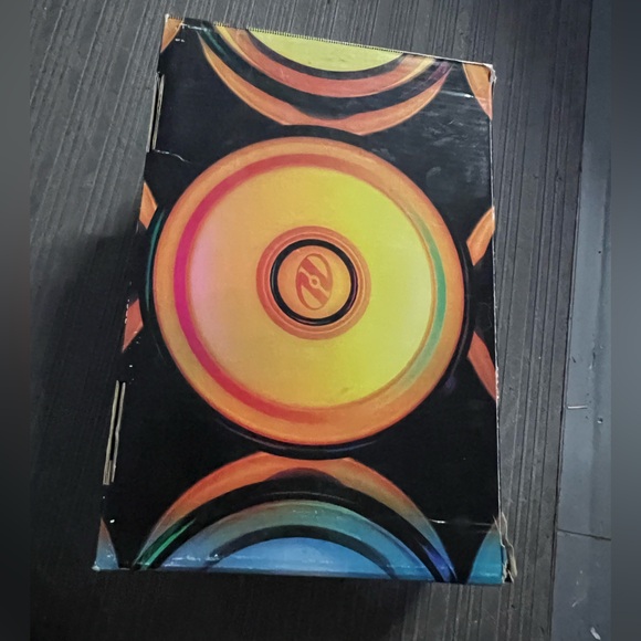 Worn only twice! Youth Black and Pink Heelys Shoes still with original box. - Picture 6 of 7